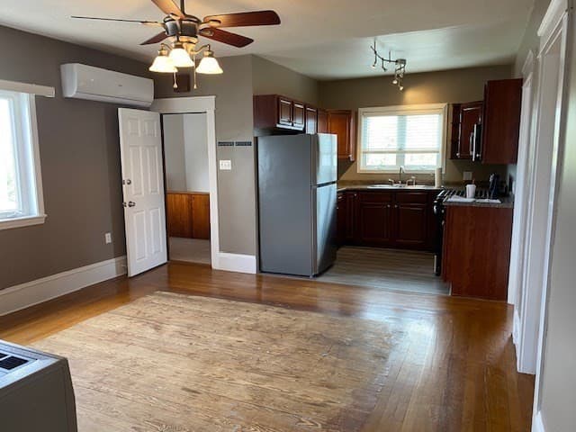 1325 Locust Street #2 photo 3