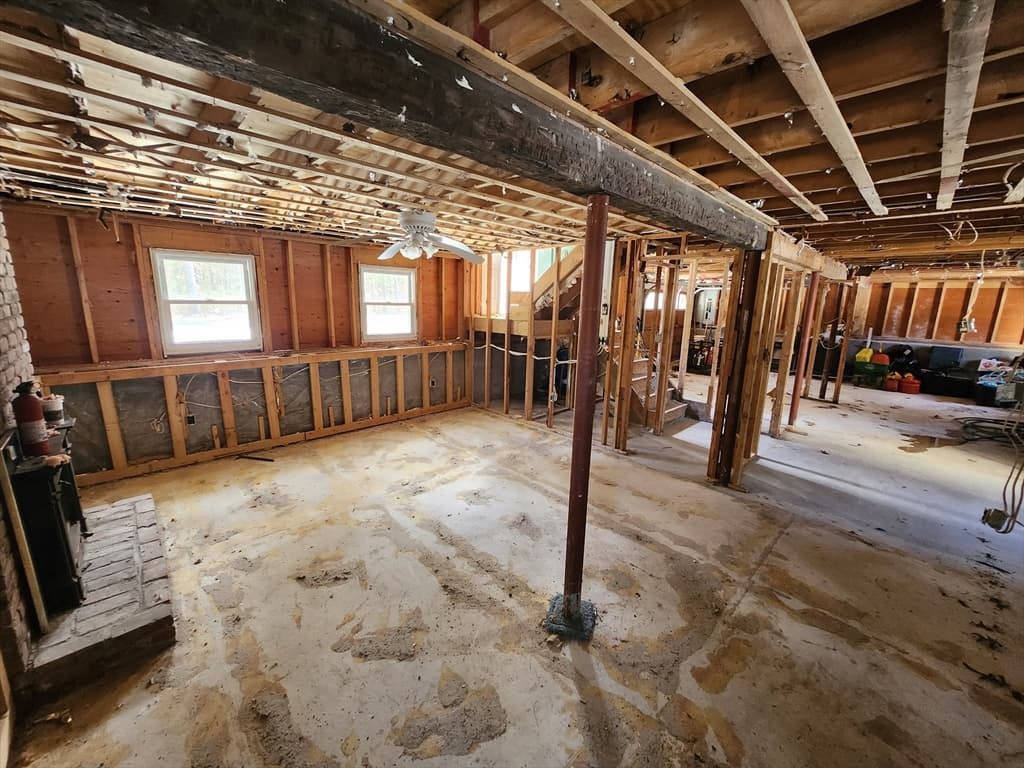 133 White Pond Rd photo 5