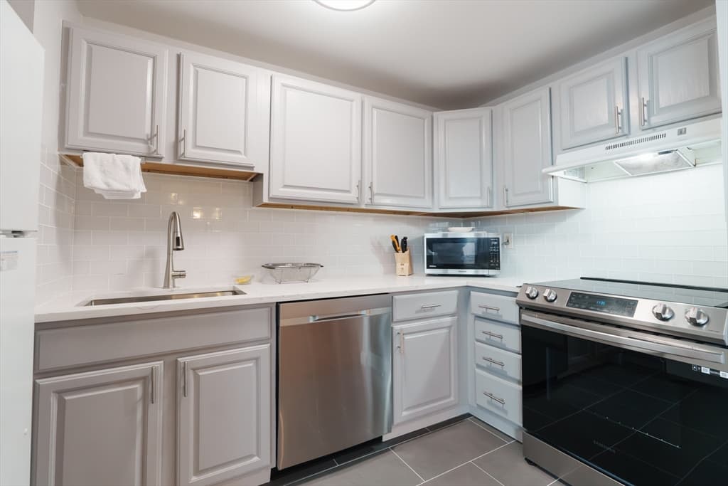 125 Trapelo Rd #36 photo 3