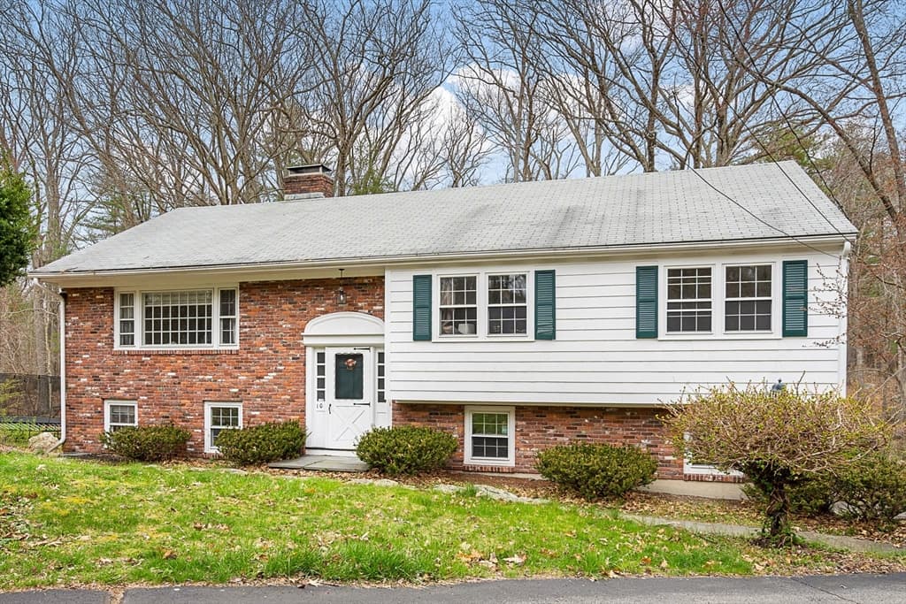 10 Greenwood Lane