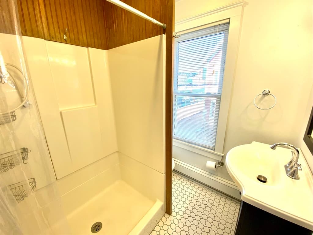 30 Fairmont Ave #2 photo 5