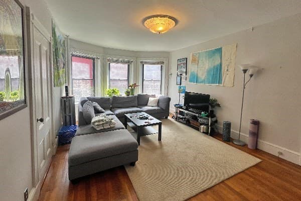 40 Cedar St #2L photo 2
