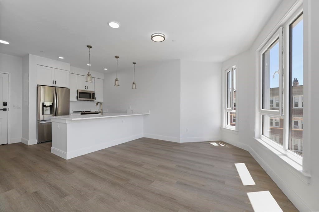 64 Alpine St #303 photo 2