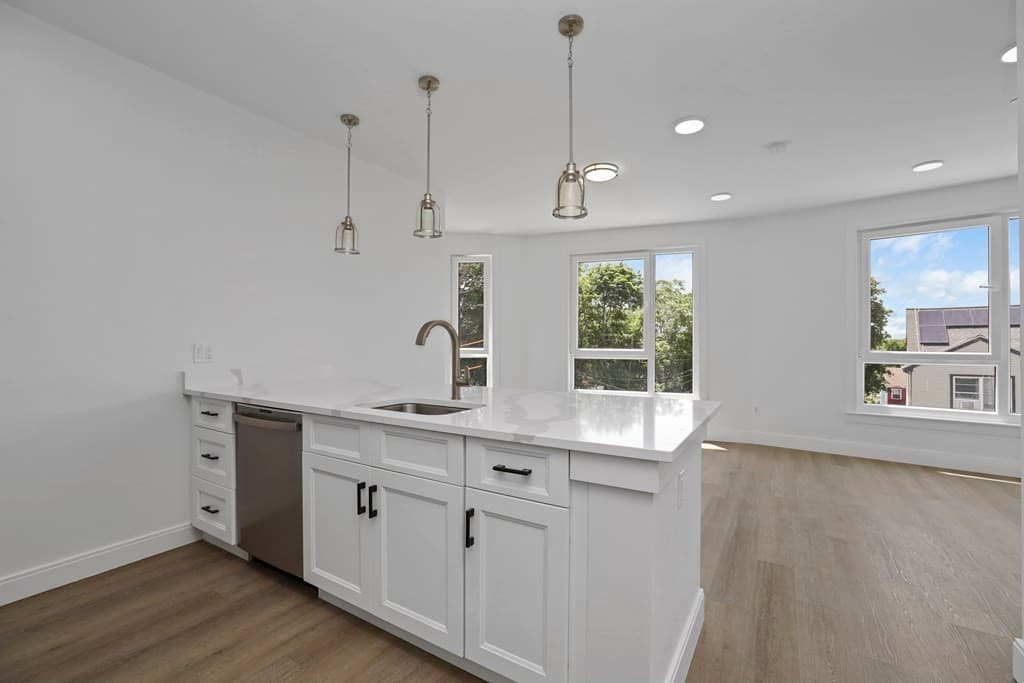 64 Alpine St #303 photo 5