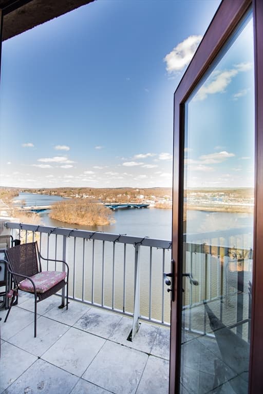 65 Lake Avenue #1002