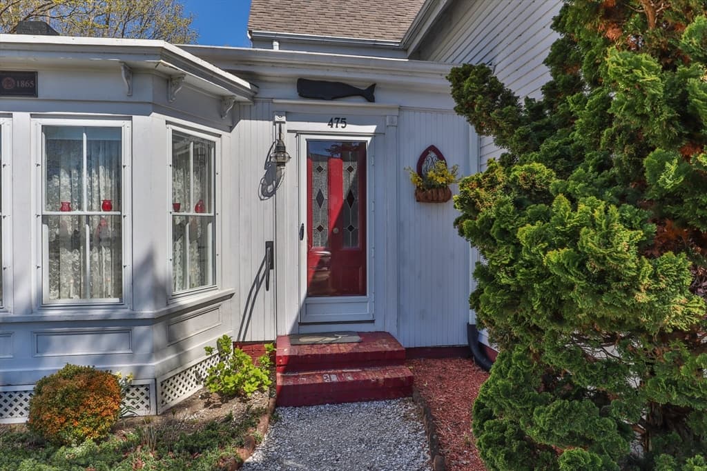 475 Sisson Rd photo 5