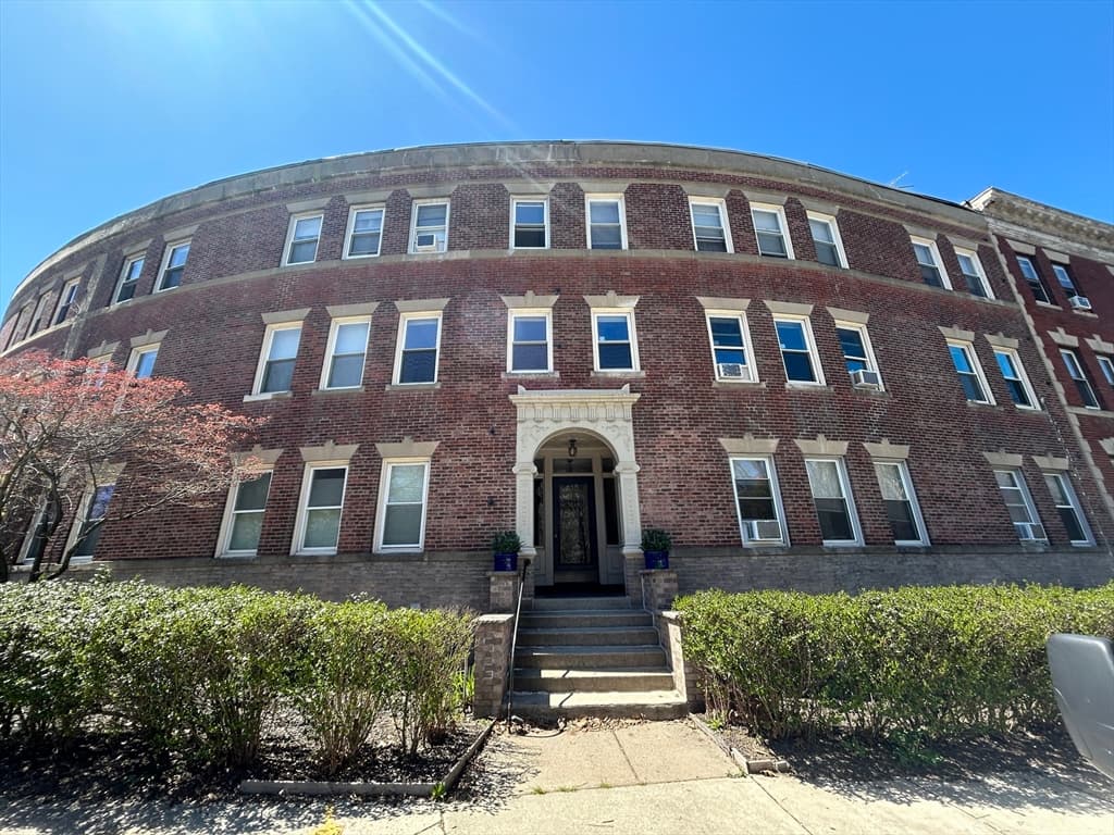 6 Parkway Rd #5