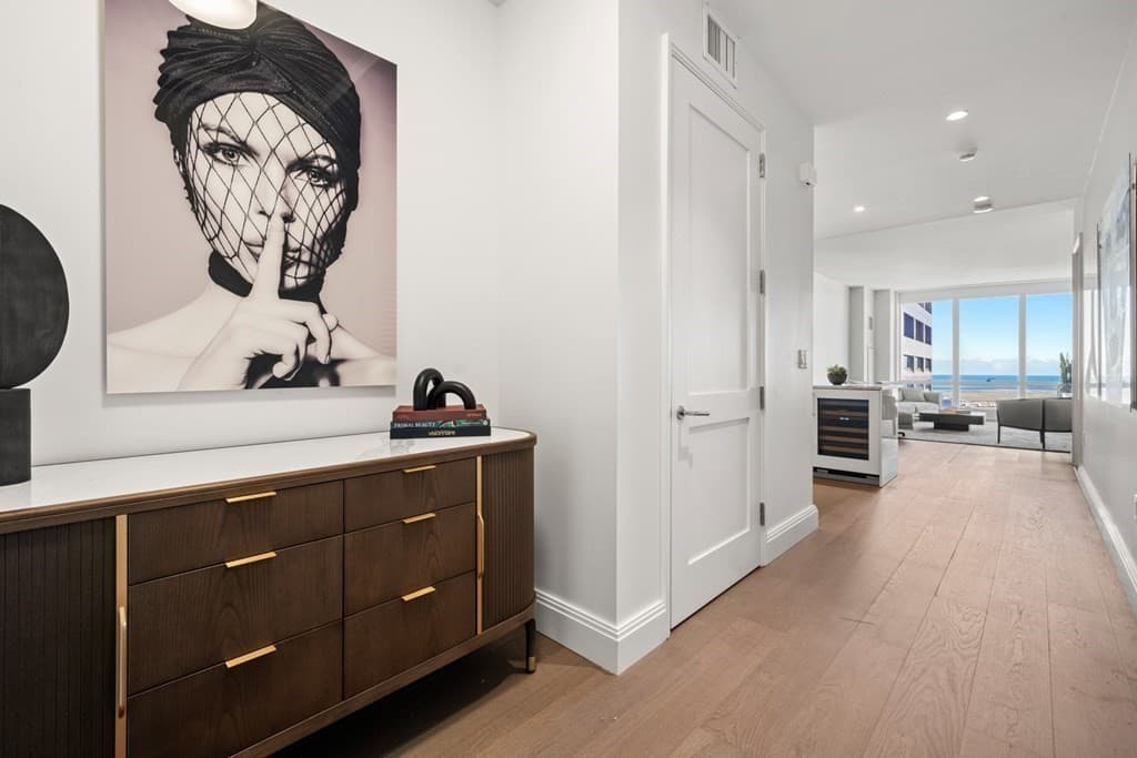 240 Devonshire Street #5710 photo 5