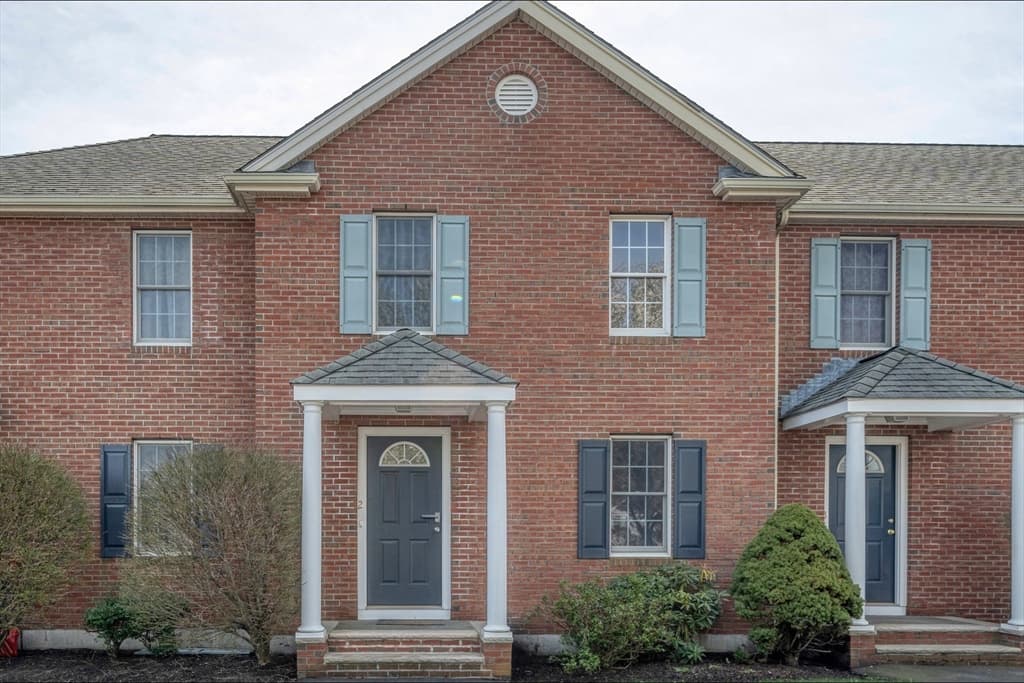 537 Bridge Street #2