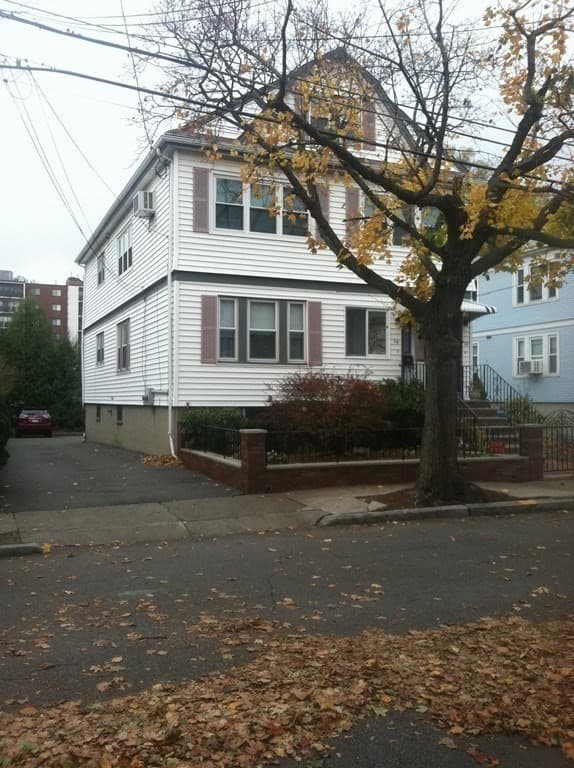 26 7th Street #2