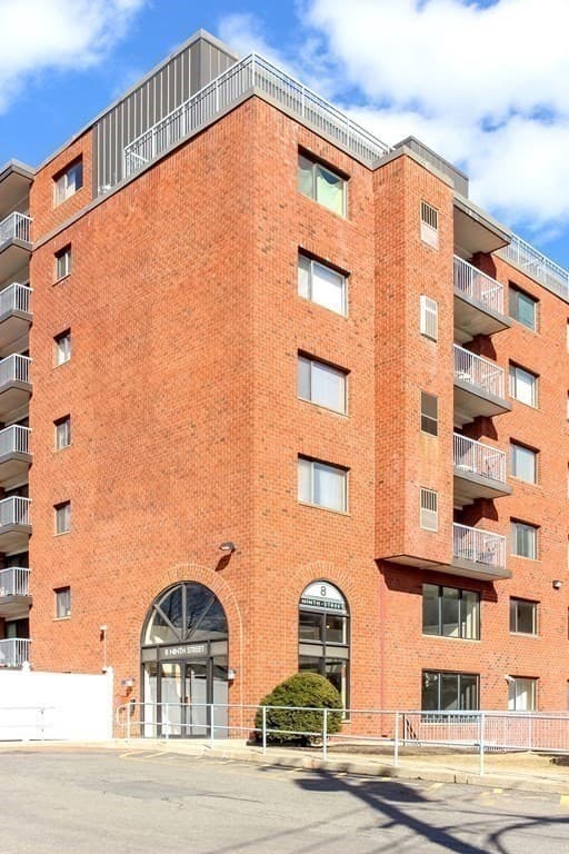 8 Ninth St #508