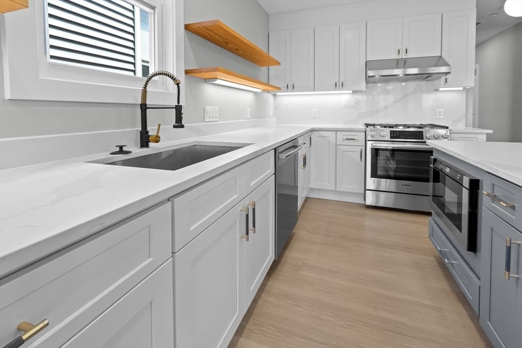362 Meridian St #3 photo 5