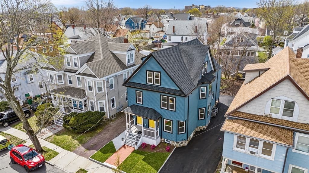 16 Sheridan Ave #16A photo 4