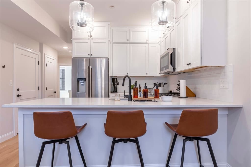 114 Prince St. #2