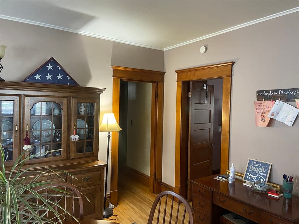 1683 Northampton St photo 5