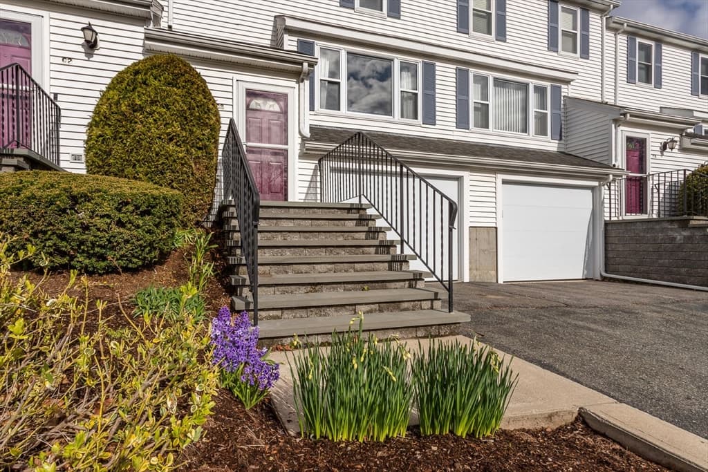 149 Bolivar #C3 photo 2