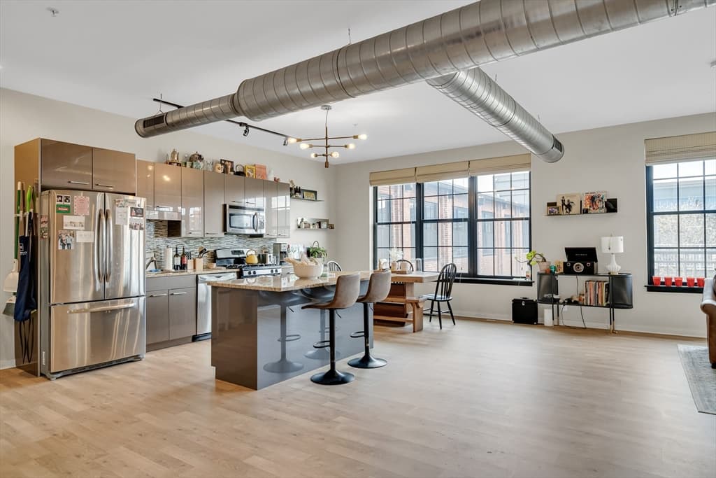 944 Dorchester Ave #56