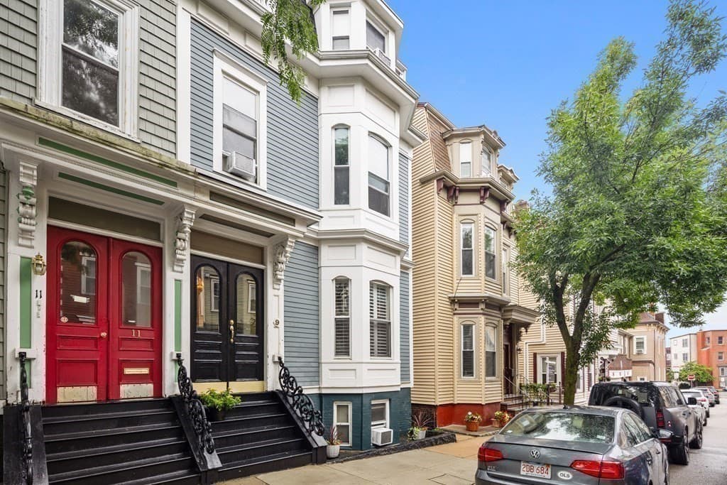 9 Gates St #3