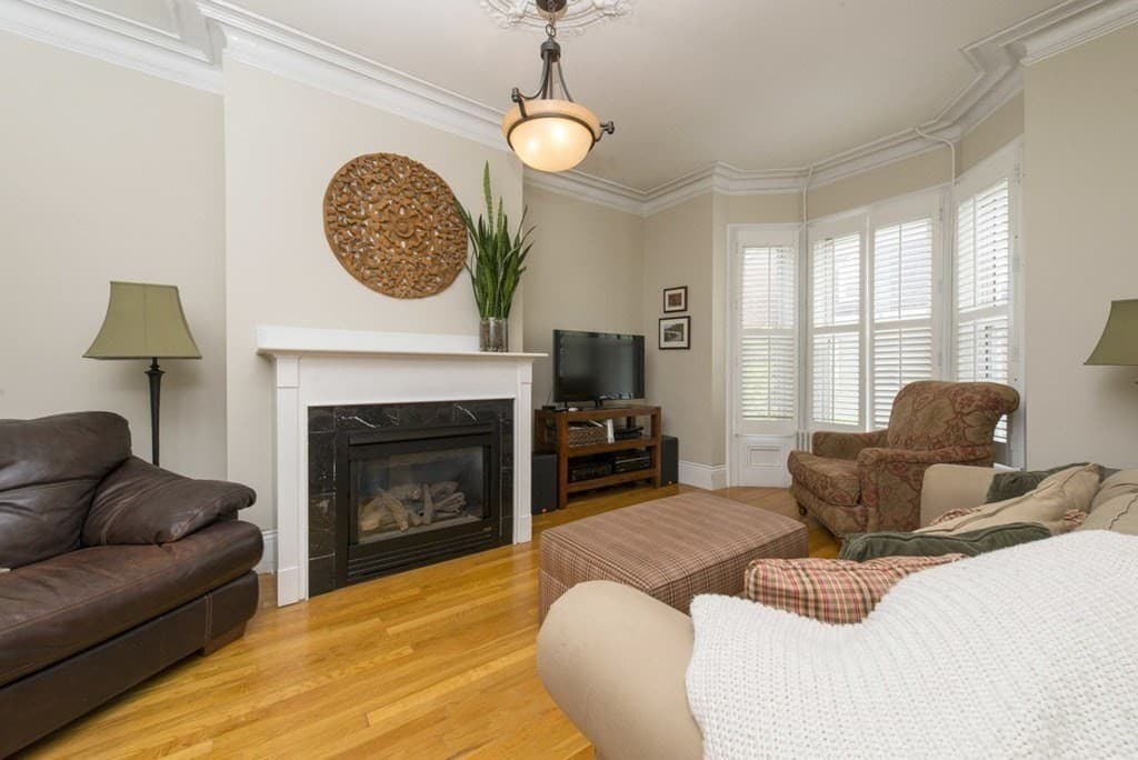 9 Gates St #3 photo 5