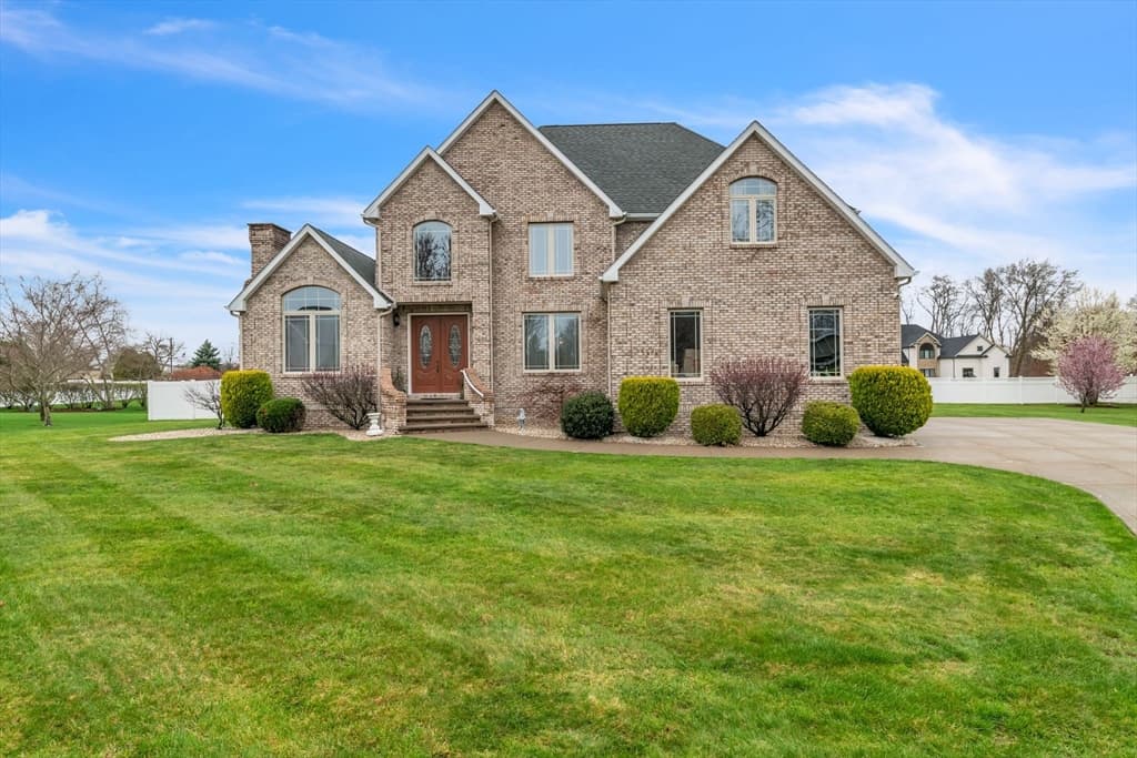 43 Westview Ln
