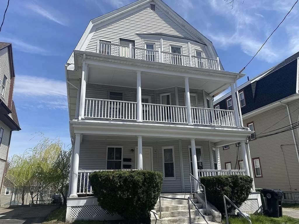 19 Irma Ave #2