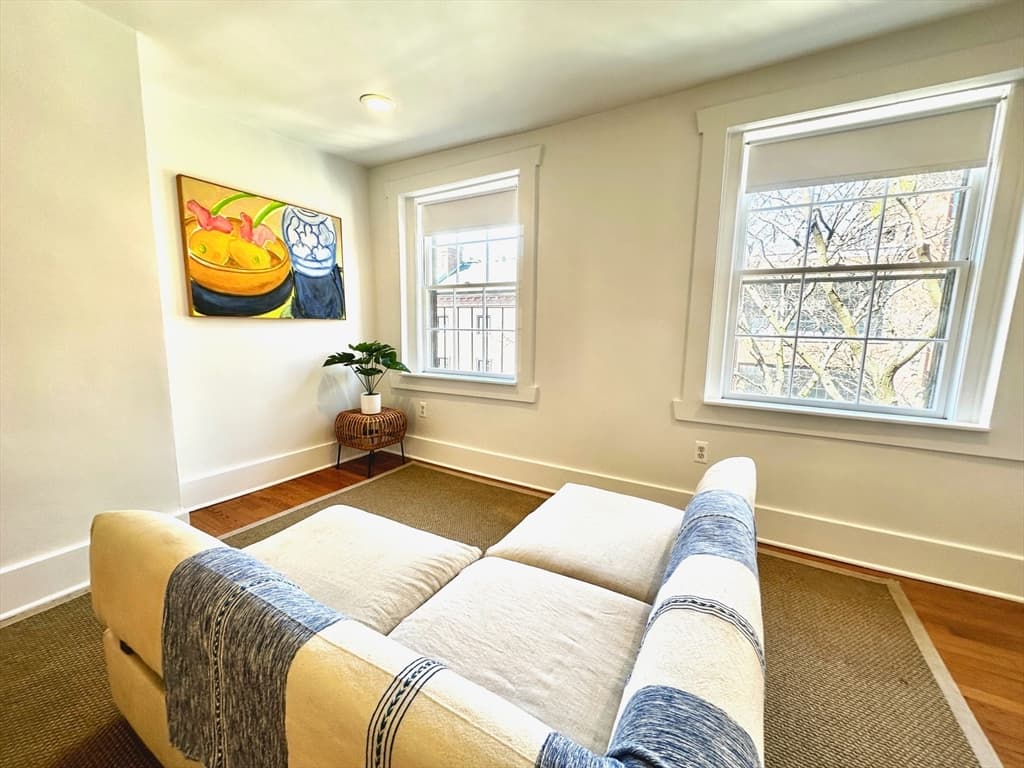 127 Charles St #3F