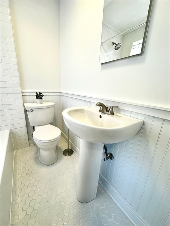 127 Charles St #3F photo 4