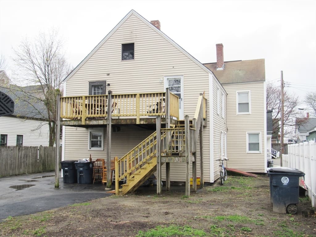 3-5 Howard St photo 4