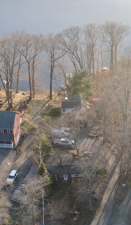 4 Dogwood Lane photo 5