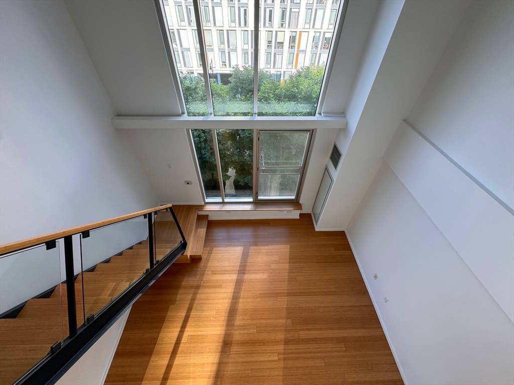 1 Earhart Street #501