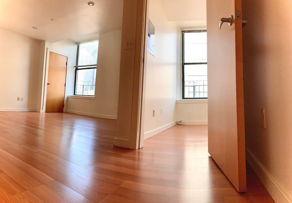 131 Tremont Street #8G photo 4