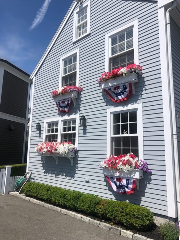 37 Franklin St