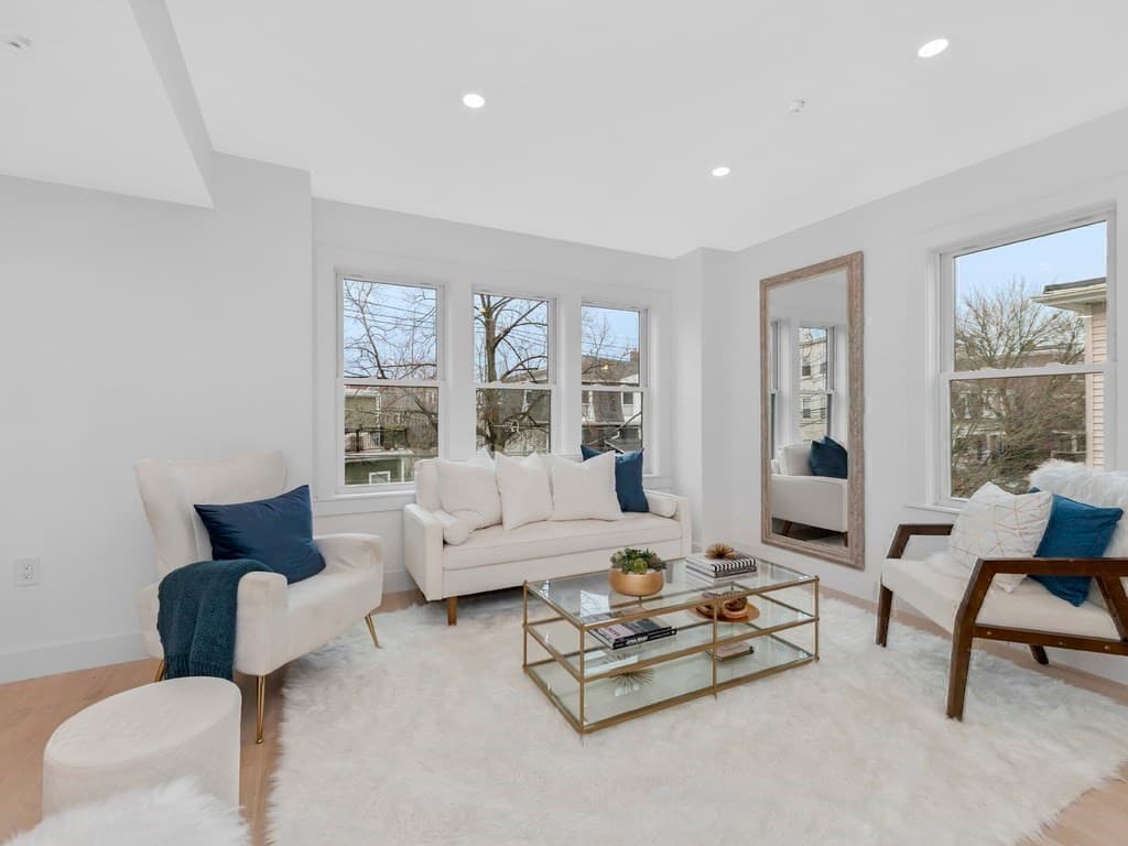 47 Oak #B photo 3
