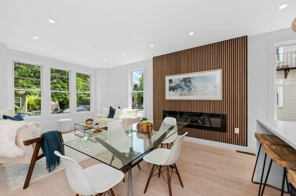 49 Oak #A photo 3