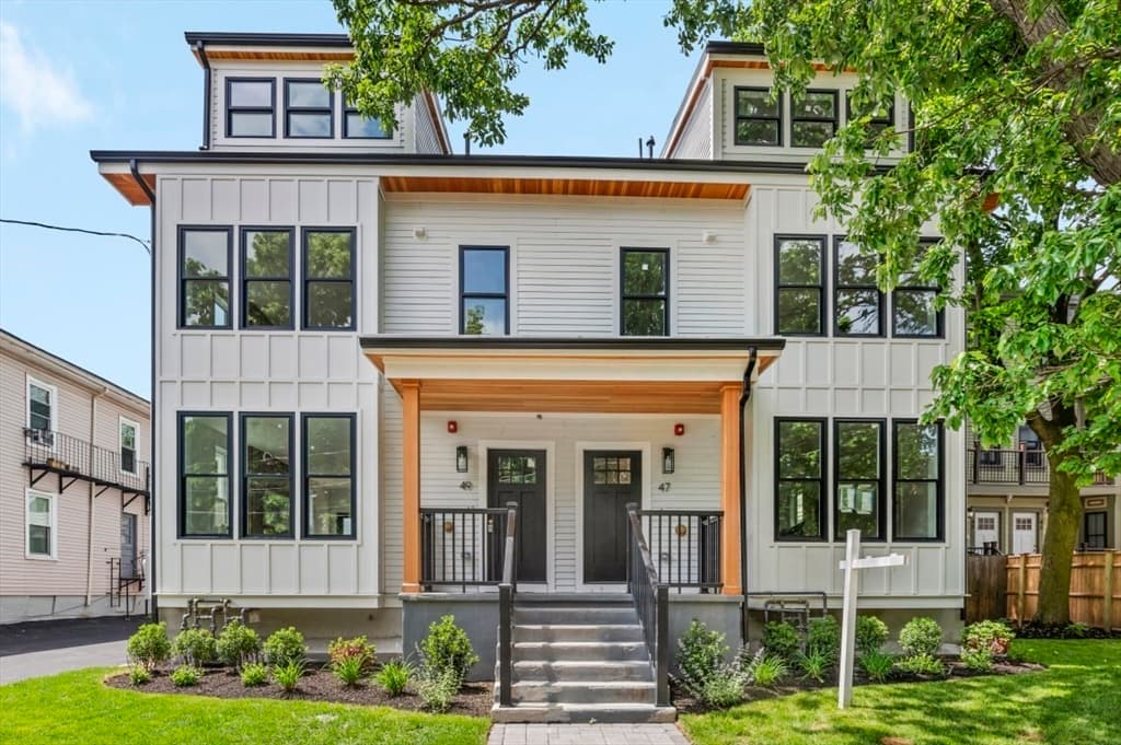 49 Oak #A