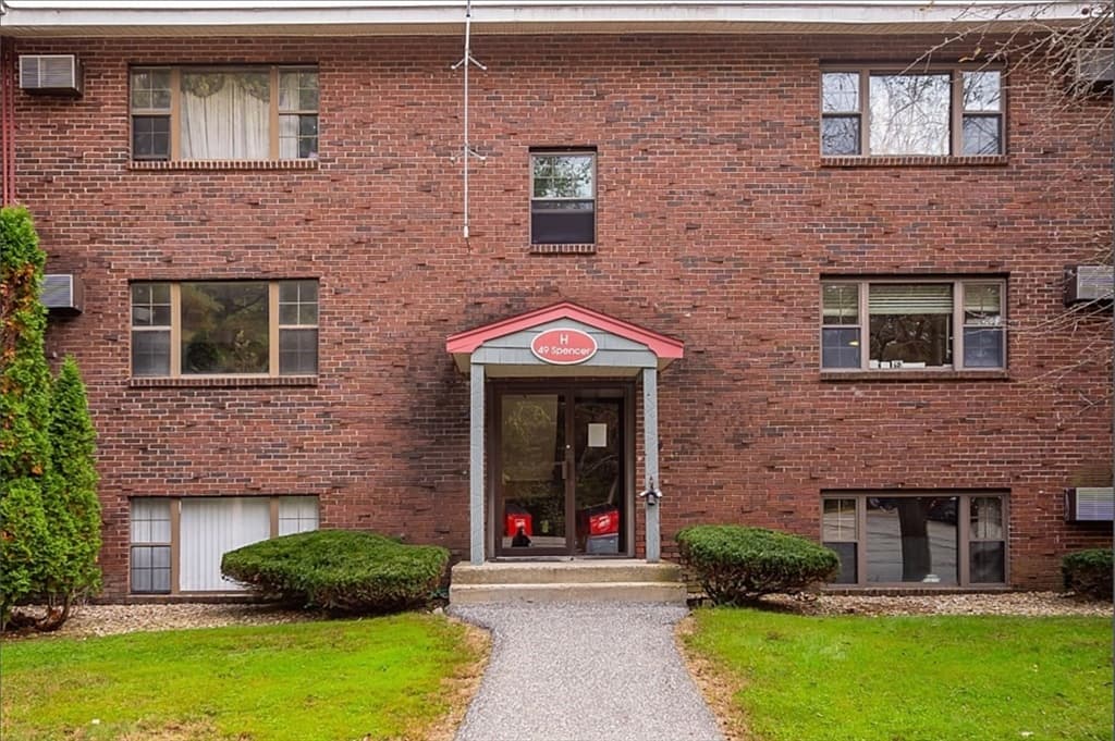 49 Spencer Rd #16H photo 2