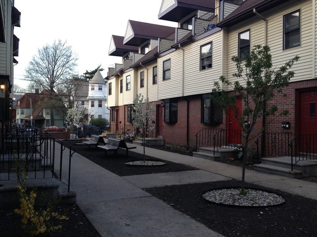 41 Ashford St #5