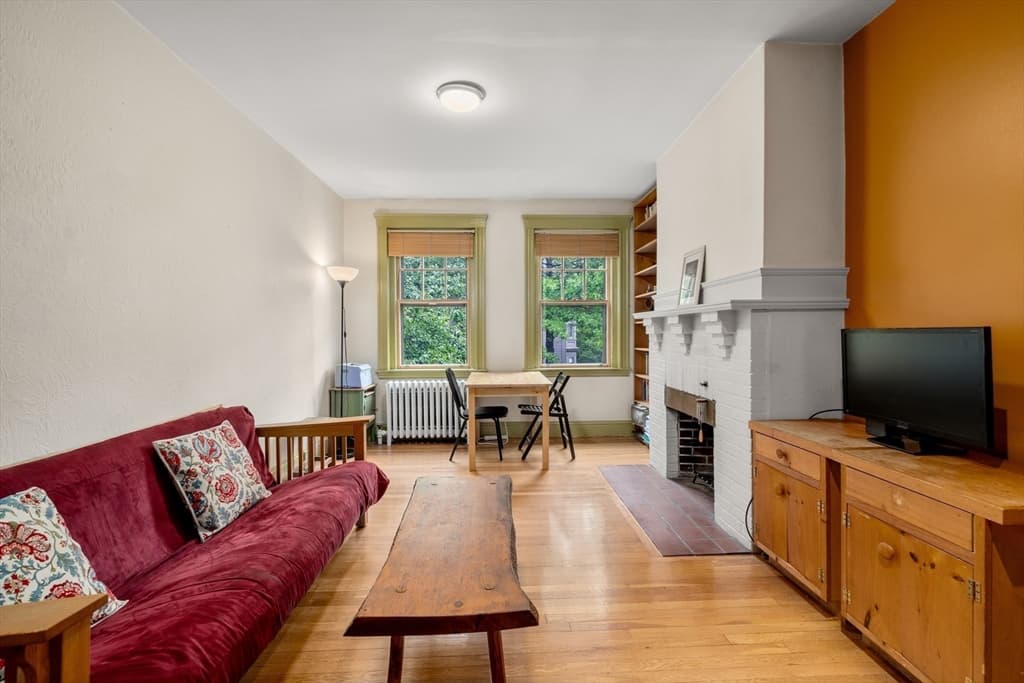 36 Linnaean St #5