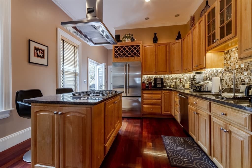 581 East Broadway #1
