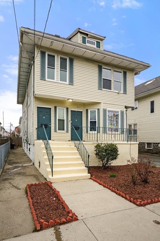 27 Alexander Avenue #29