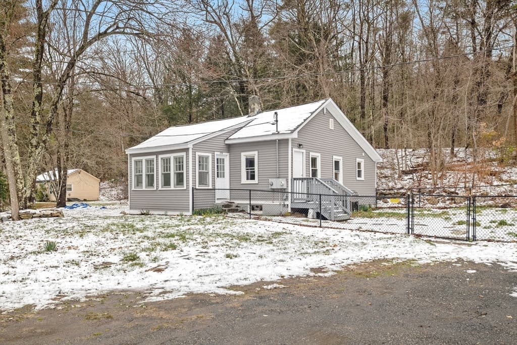 256 Amherst Road #1 photo 2
