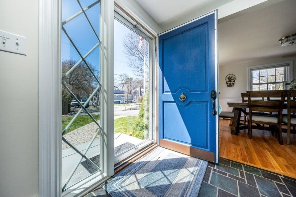 56 W Hyannisport Cir photo 3