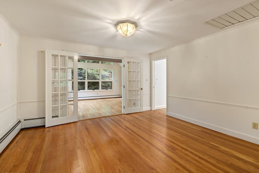 10 Radcliffe Rd photo 3