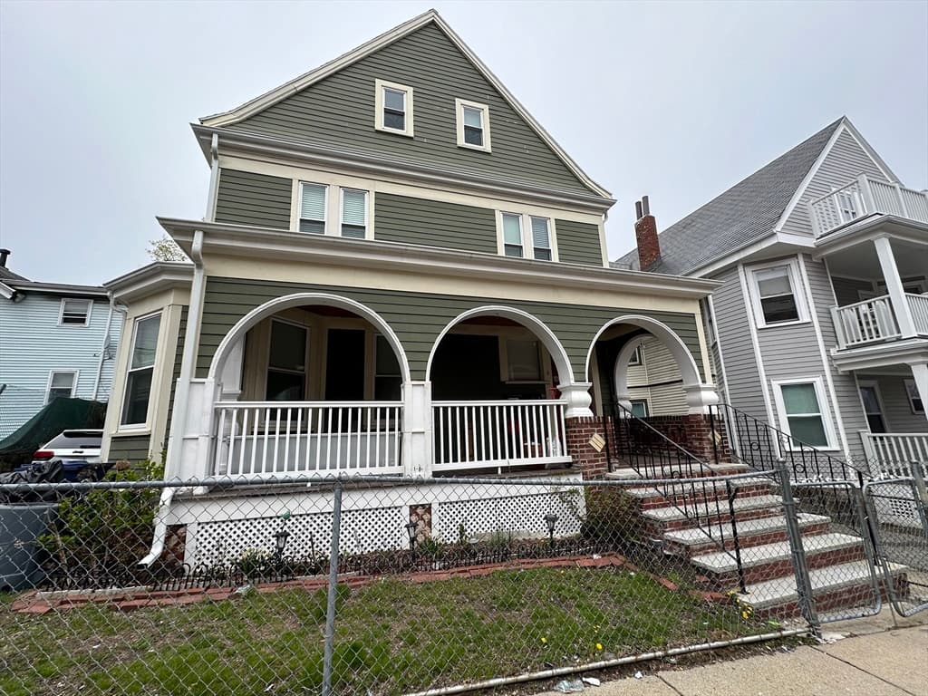 4 Intervale St #2 photo 2