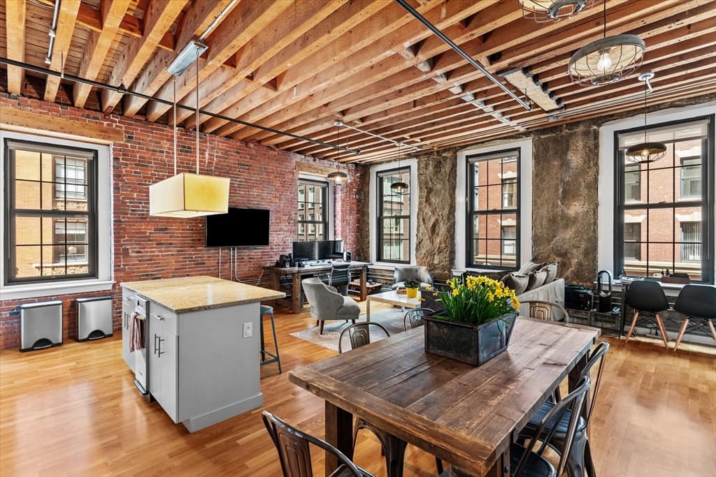 101 Broad Street #3C