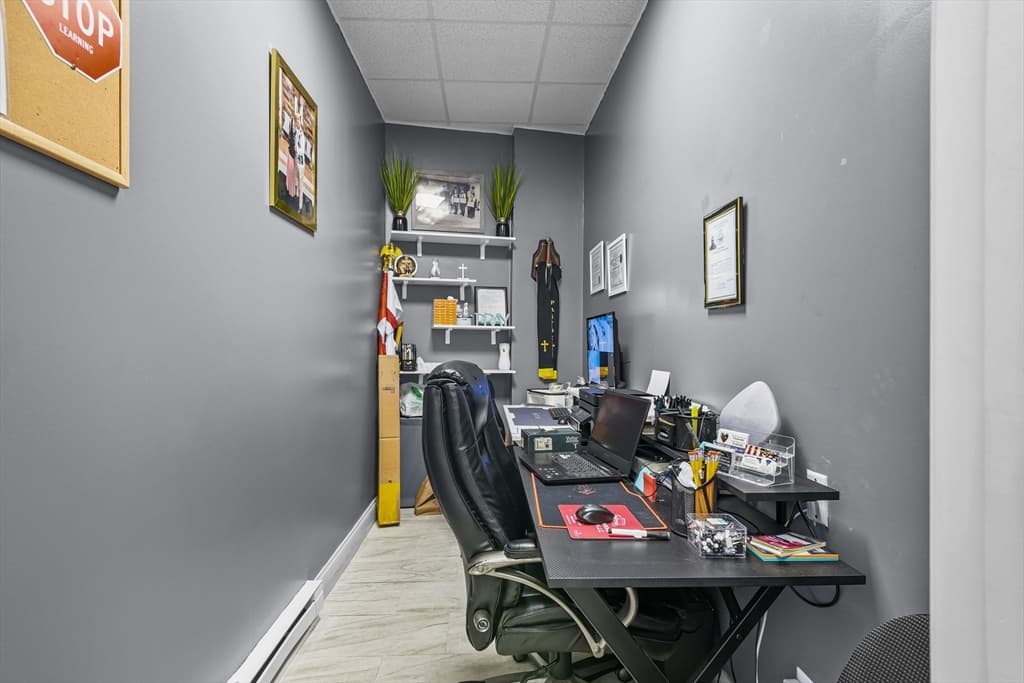 1792 Pleasant St photo 5