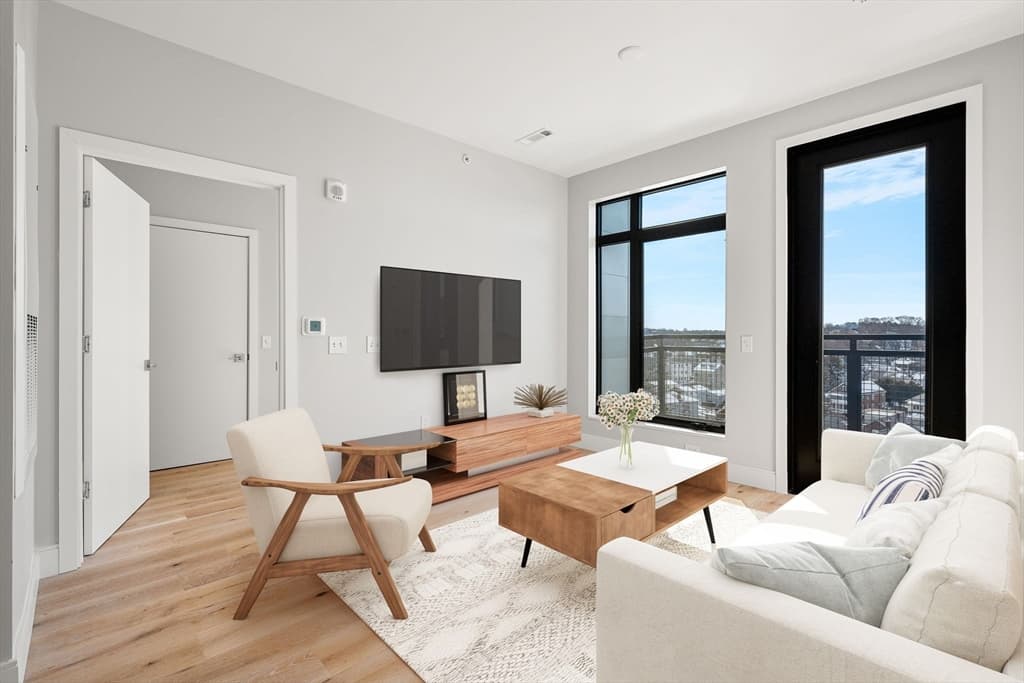191 Washington St #710 photo 3