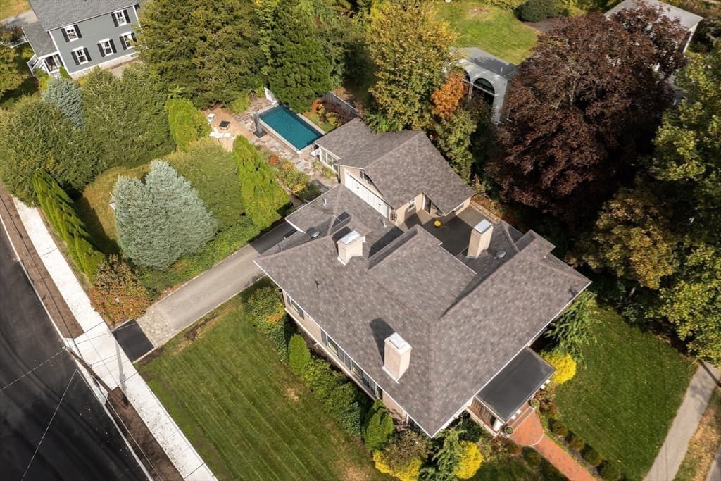 68 Elm Street photo 5