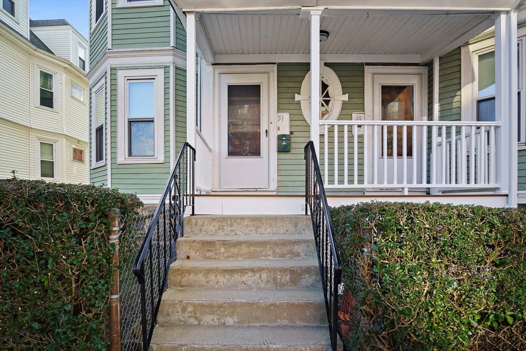 49 Fayston St #1