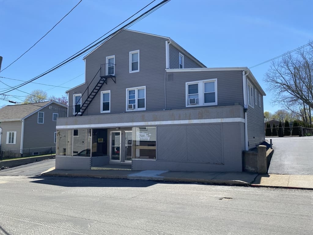 27 Pike St
